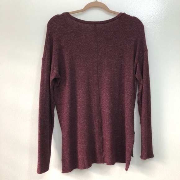 NEW American Eagle Soft & Sexy Plush Crew Neck - Picture 2 of 3